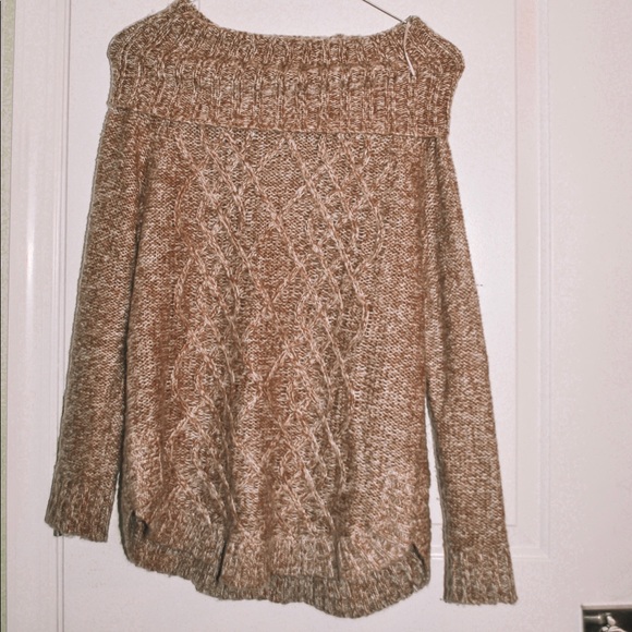 Verve Ami turtle neck sweater
